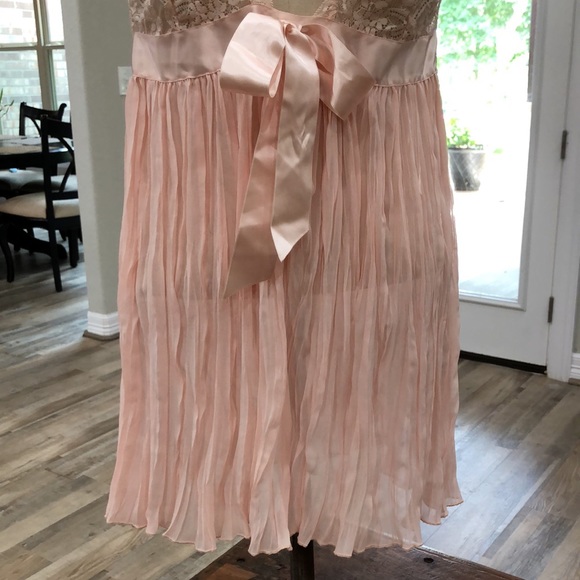 Victoria’s Secret Very Sexy Pleated Baby Doll - Picture 6 of 11